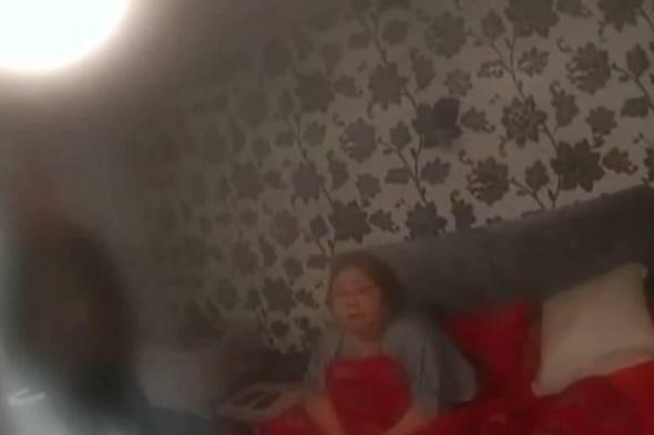 شاهد لحظة القبض على «ملكة الكريبتو» وأكبر مصادرة بيتكوين في تاريخ بريطانيا