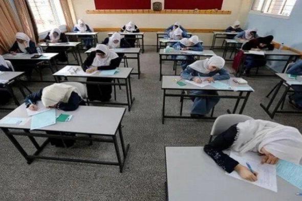 موعد امتحانات الفصل الدراسي الأول للصف الثالث الإعدادي في عام 2026 يعلن اليوم