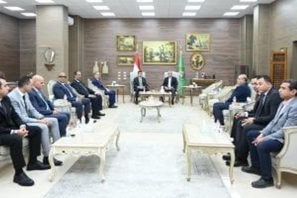 وزير الرياضة ومحافظ الإسماعيلية يلتقيان لجنة إدارة شئون النادي الإسماعيلي