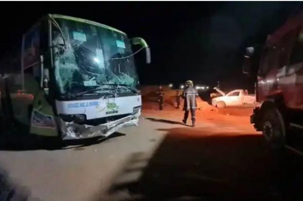 قسنطينة.. 7 جرحى في حادث اصطدام بين سيارة وحافلة