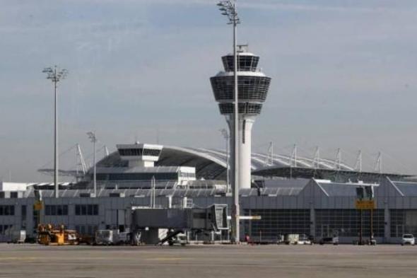 إغلاق
مطار
فيلنيوس
في
ليتوانيا
مجدداً
للاشتباه
في
تحليق
مناطيد