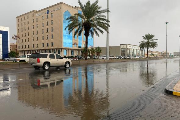 هطول
    أمطار
    متفرقة
    على
    منطقة
    تبوك
    ومحافظتي
    طريف
    وأملج