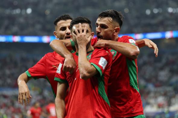 المغرب ينتزع الصدارة من السعودية في «القمة الكبيرة».. ويتأهلان معاً