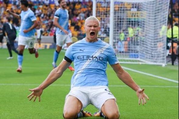 الدوري الإنجليزي يمنع احتفالية الانزلاق بالركبة