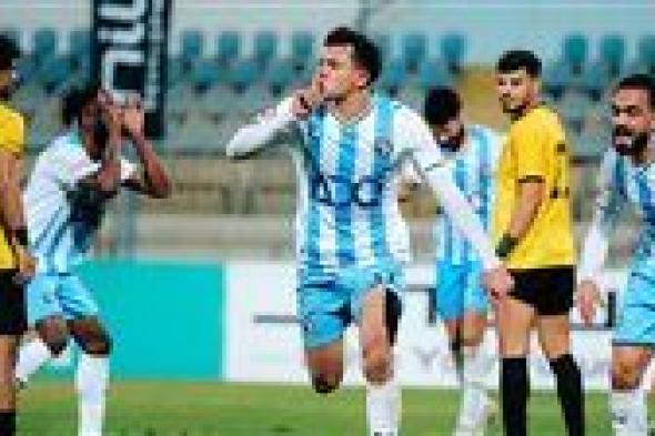 بيراميدز
      يواجه
      فلامنجو
      في
      قبل
      نهائي
      الانتر
      كونتيننتال