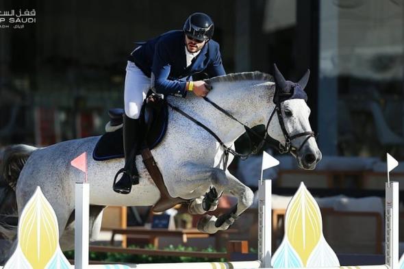 "قفز
السعودية"
في
نسختها
الخامسة
تسجل
رقمًا
استثنائيًّا
في
أعداد
الفرسان