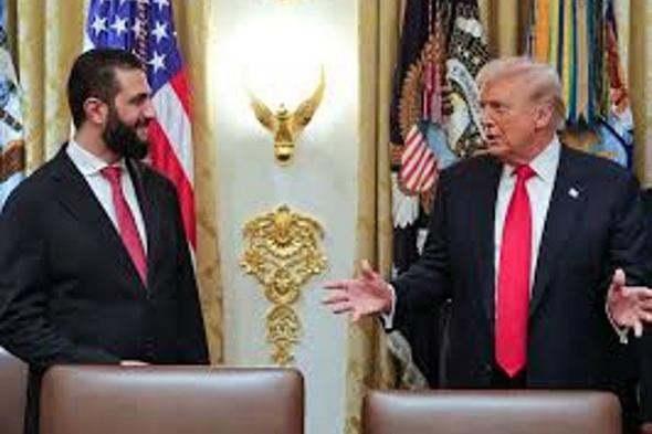 الرئيس
    السوري
    يؤكد
    لترامب
    الالتزام
    بأمن
    سوريا
    والمنطقة..
    وواشنطن
    تتوعد
    بالرد
    على
    هجوم
    تدمر