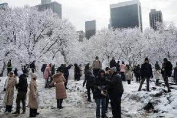 أرض
العجائب
الشتوية..
تساقط
كثيف
للثلوج
يحول
شوارع
نيويورك
للون
الأبيض