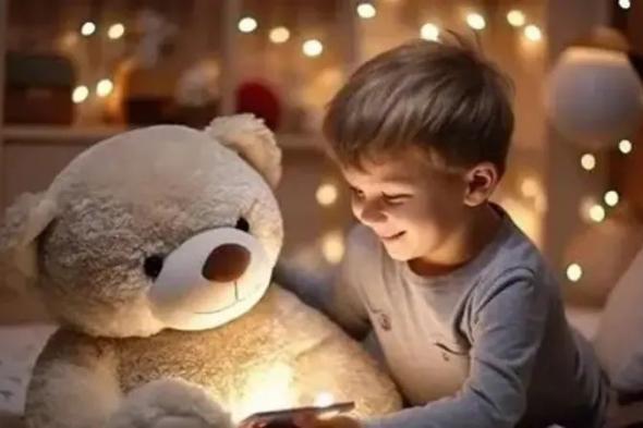 من
الدمى
الناعمة
إلى
الأبطال
الخارقين..
ألعاب
الذكاء
الاصطناعي
الصينية
بين
الاحتضان
والقلق