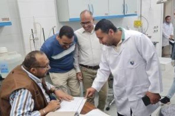 67
مناوبة
أسبوعية
على
مواقع
مياه
الشرب
بسوهاج
لأعمال
الصيانة
والتشغيل