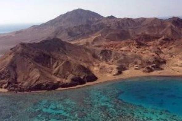 من
أي
مكان
في
البحر
الأحمر
استخرج
الفراعنة
الزمرد
..
تفاصيل
وصور