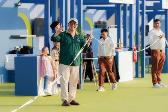 «زايد
      لأصحاب
      الهمم»
      تدخل
      «غينيس»
      بسلسلة
      شرائط
      معلّقة