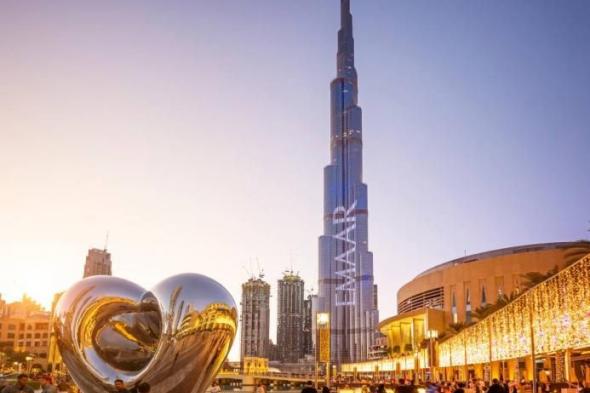 عطلة
      الشتاء
      الطويلة..
      محطة
      لإعادة
      شحن
      طاقات
      الطلبة