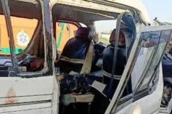 مصرع
طفلة
وإصابة
13
آخرين
فى
حادث
تصادم
ميكروباص
وسيارة
نقل
بالدقهلية