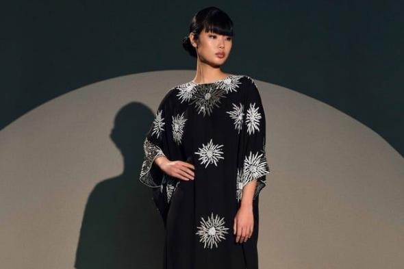 إطلالات حفلات الكريسماس المنزلية: الراحة مع الحفاظ على الأناقة