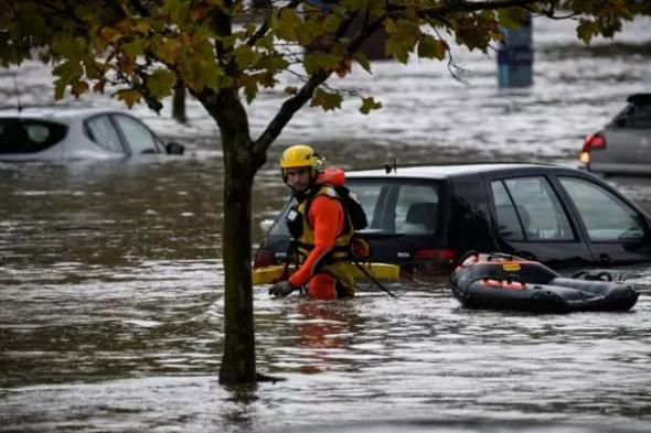 مناطق
    في
    جنوب
    فرنسا
    تتعرض
    لأسوأ
    فيضانات
    منذ
    30
    عامًا