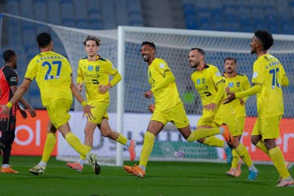  الحزم
    يفوز
    على
    الرياض
    في
    "دوري
    روشن"