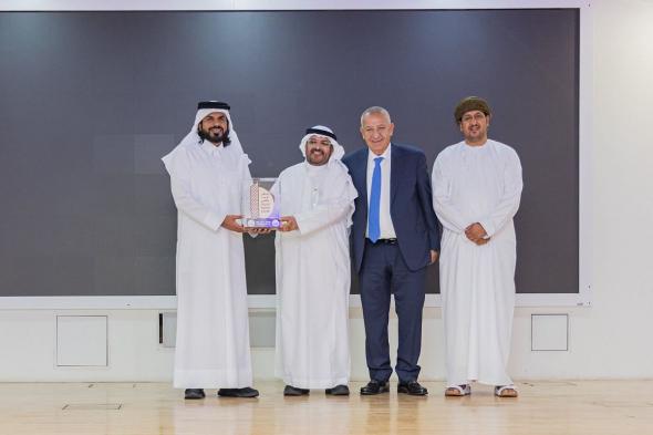 خالد
    آل
    دغيم:
    رؤية
    السعودية
    جعلت
    السياحة
    والرياضة
    أدوات
    فاعلة
    لصناعة
    الهوية