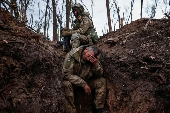 من
      الشرق
      الأوسط
      إلى
      أوكرانيا..
      ملفات
      "تُربِك
      طموح
      ترامب"
      في
      2026