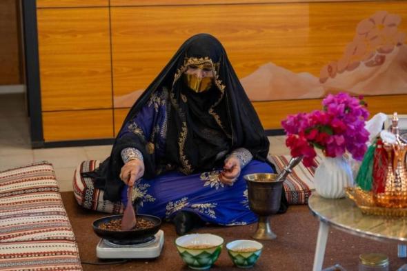 ورشة
      عمل
      لاستدامة
      الموروث
      الثقافي
      في
      مهرجان
      ليوا
      الدولي