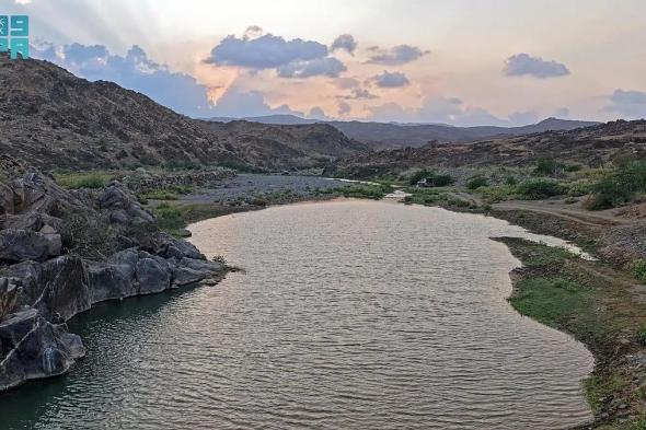 «وادي
    زعبان»..
    وجهة
    سياحية
    وبيئية
    تربط
    قمم
    عسير
    بسهول
    تهامة