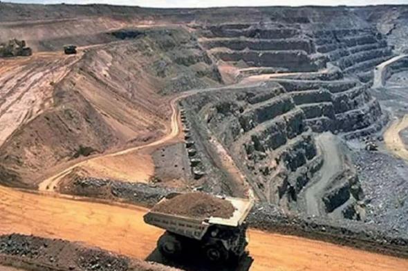 يتصدرها
مشروع
غارا
جبيلات..مشاريع
إستراتيجية
ضخمة
بولاية
تندوف
في
2026