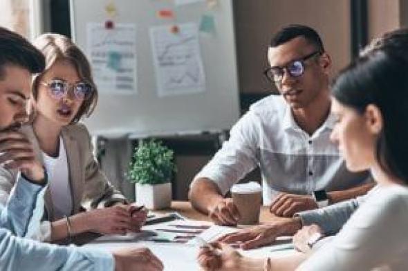 حافز
التميز
العلمى
للموظف..
قانون
الخدمة
المدنية
يحدد
قيمته