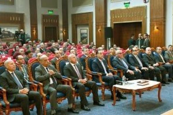 رئيس
الوزراء:
مشروعات
تطوير
مصنع
سيماف
تمثل
منظومة
متكاملة
لتوطين
صناعة
النقل