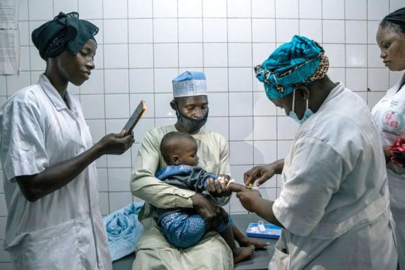 تراجُع الدعم الأميركي يهدد جهود مكافحة الملاريا في الكاميرون