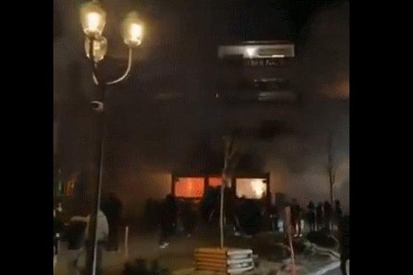 ارتفاع
    ضحايا
    انفجار
    منتجع
    كران
    مونتانا
    إلى
    40..
    وسويسرا
    تعلن
    الطوارئ