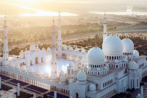 اليوم.. بدء التوقيت الجديد لخطبة وصلاة الجمعة في جميع مساجد الدولة