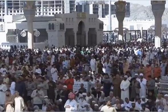 خطيب
    المسجد
    النبوي:
    اللهم
    انصر
    إخواننا
    في
    فلسطين
    وطهر
    الأقصى
    من
    رجس
    اليهود
    الغاصبين