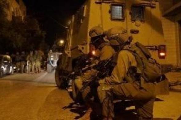 الاحتلال
الإسرائيلي
يتوغل
باتجاه
سرية
جملة
في
حوض
اليرموك
غربي
درعا