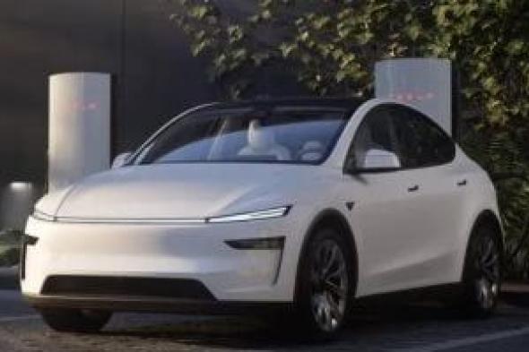 باحثون
ينجحون
فى
تدشين
طريقا
يشحن
الشاحنات
الكهربائية
أثناء
السير
لاسلكيًا