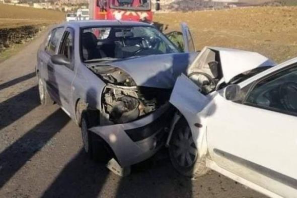 الوادي
..
قتيل
و6
جرحى
في
اصطدام
بين
سيارتين
بـ
إميه
ونسة