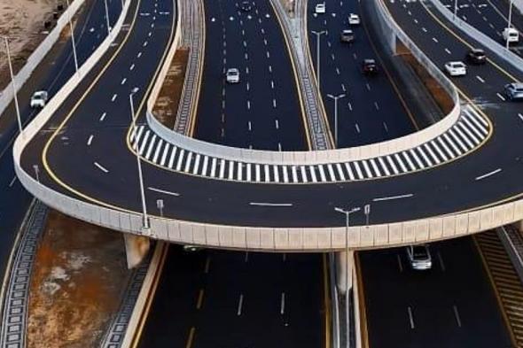 برنامج
    أمانة
    الطائف
    لتطوير
    المحاور
    الرئيسة
    يرفع
    كفاءة
    الطرق
    والجسور
    ويؤمّن
    حركة
    مرورية
    حرّة