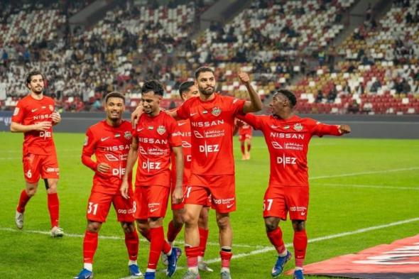 شباب
      الأهلي
      يبتسم
      بثلاثية
      في
      شباك
      الجزيرة