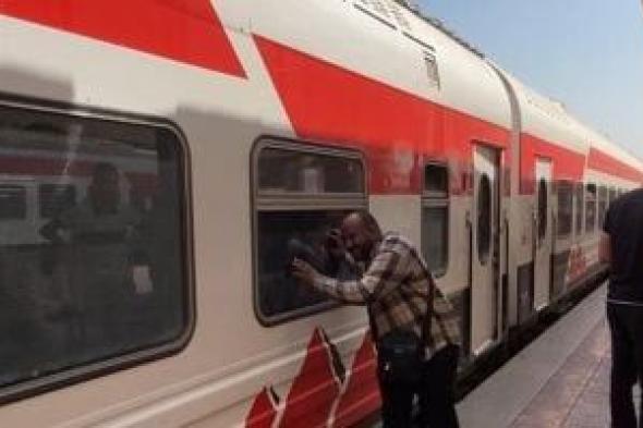 قائمة
محدثة
بمواعيد
قطارات
الصعيد
المكيفة
والروسية
اليوم
السبت
3-1-2026