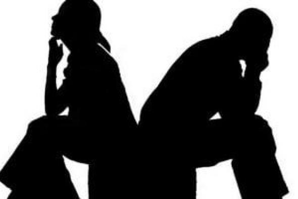 كيف
يحمى
القانون
الزوجة
من
إجبارها
على
الإنفاق..
التفاصيل