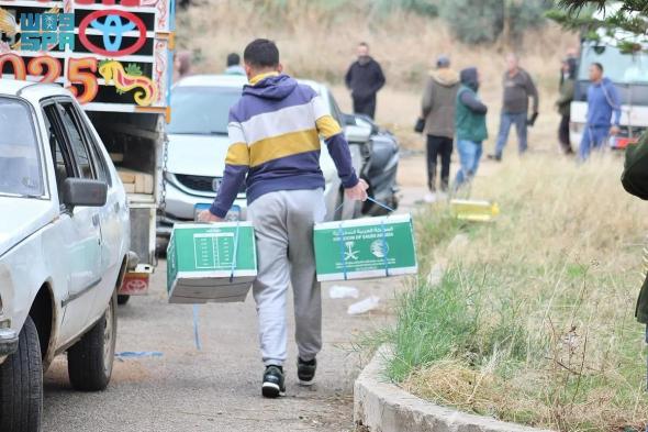 مركز
    الملك
    سلمان
    يقدّم
    مساعدات
    غذائية
    وصحية
    في
    5
    دول
    ويصل
    إلى
    أكثر
    من
    18
    ألف
    مستفيد