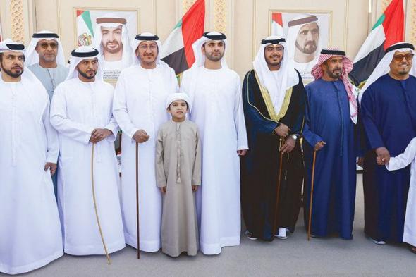 منصور بن محمد يحضر أفراح المقعودي والسبوسي