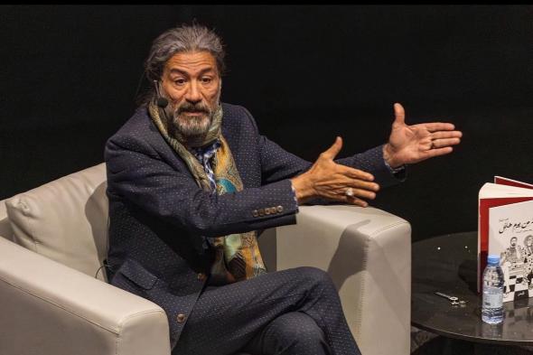 أحمد
الملا
ضيف
أمسية
سينمائية
أدبية
بالطائف