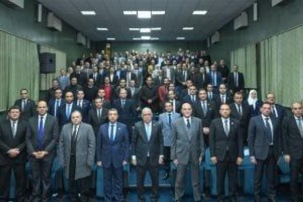 النائب
العام
يجري
زيارة
إلى
نيابة
استئناف
طنطا