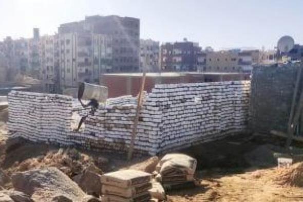 مواجهة
البناء
العشوائى
والتعدى
على
أراضى
الدولة
خلال
الانتخابات
بأسوان