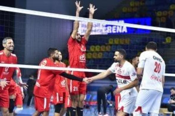 الزمالك
يفوز
على
هليوبوليس
فى
دورى
رجال
الكرة
الطائرة