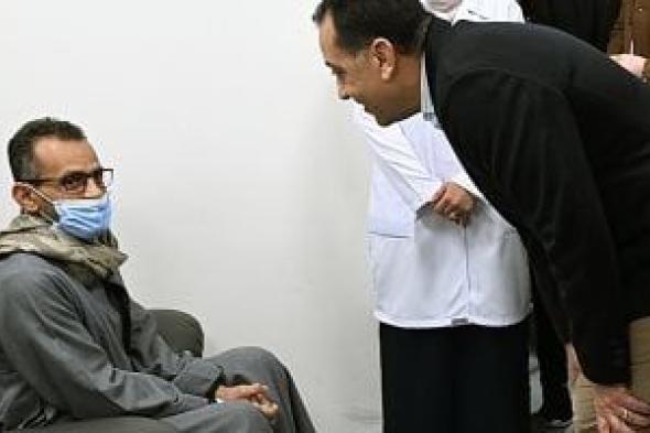 مرضى
بمستشفى
الكرنك
الدولى
لرئيس
الوزراء:
الخدمة
الطبية
مية
مية..
وكل
الأقسام
اللى
اتعالجنا
فيها
عشرة
على
عشرة