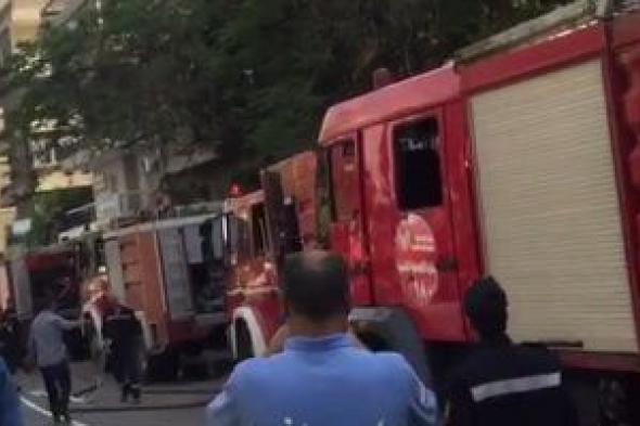 السيطرة
على
حريق
بمحل
ملابس
دون
خسائر
بشرية
فى
شبرا
الخيمة