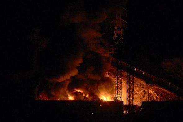 بالفيديو:
غارات
جوية
أميركية
على
عدة
مواقع
في
العاصمة
الفنزويلية