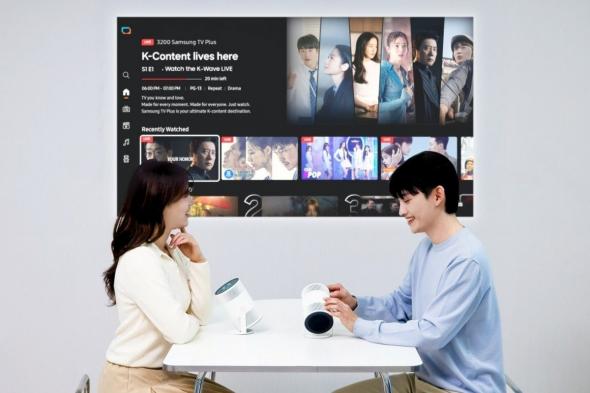 سامسونج
تكشف
عن
جهاز
العرض
المحمول
Freestyle+
قبل
معرض
#CES2026