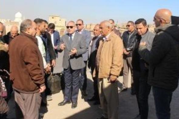 ​محافظ
القاهرة
يتفقد
أعمال
ترميم
سور
مجرى
العيون
وميدان
السيدة
عائشة